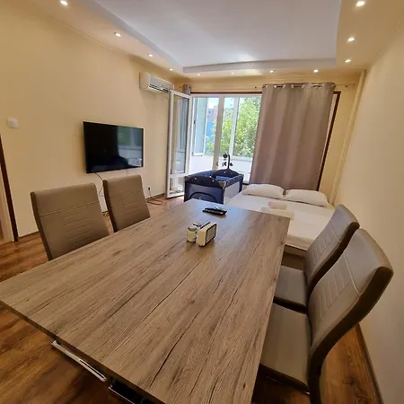 Апартаменты Apartment's Ortakchiev 2 София