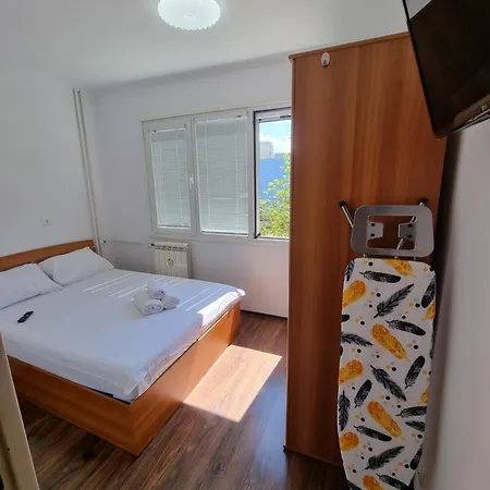 Апартаменты Apartment's Ortakchiev 2